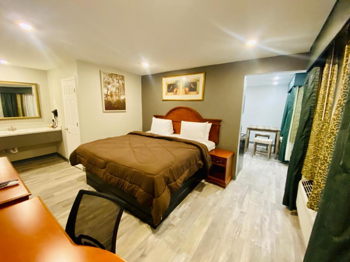 Ozark Inn & Suites Kültér fotó